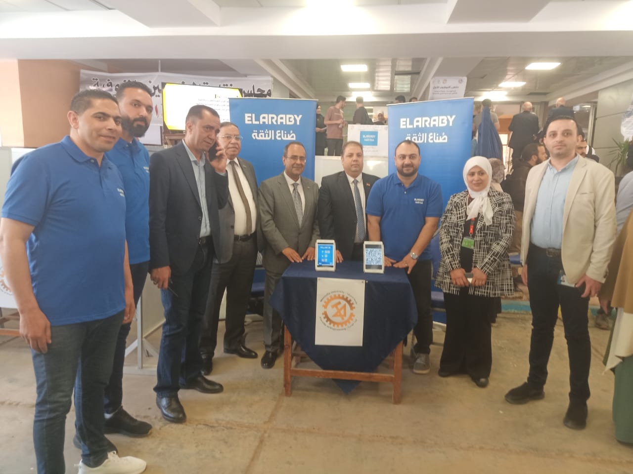 وزير القوى العامله 